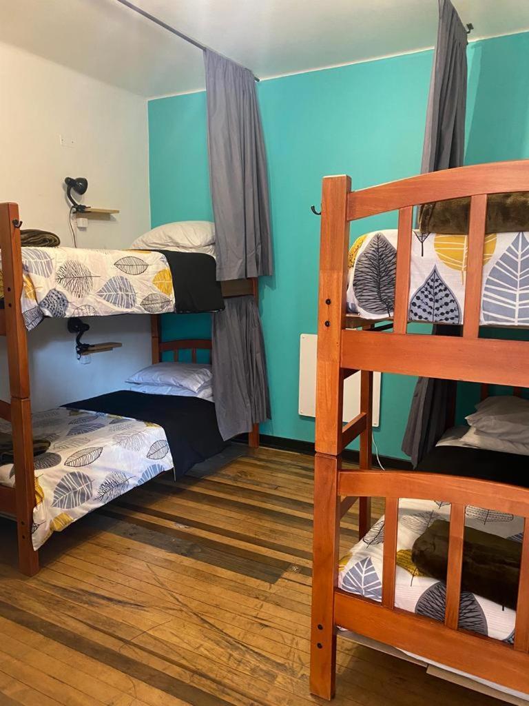 Hostal Vitalia سانتياغو المظهر الخارجي الصورة
