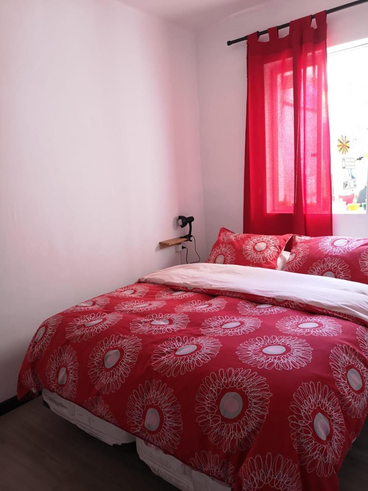Hostal Vitalia سانتياغو المظهر الخارجي الصورة