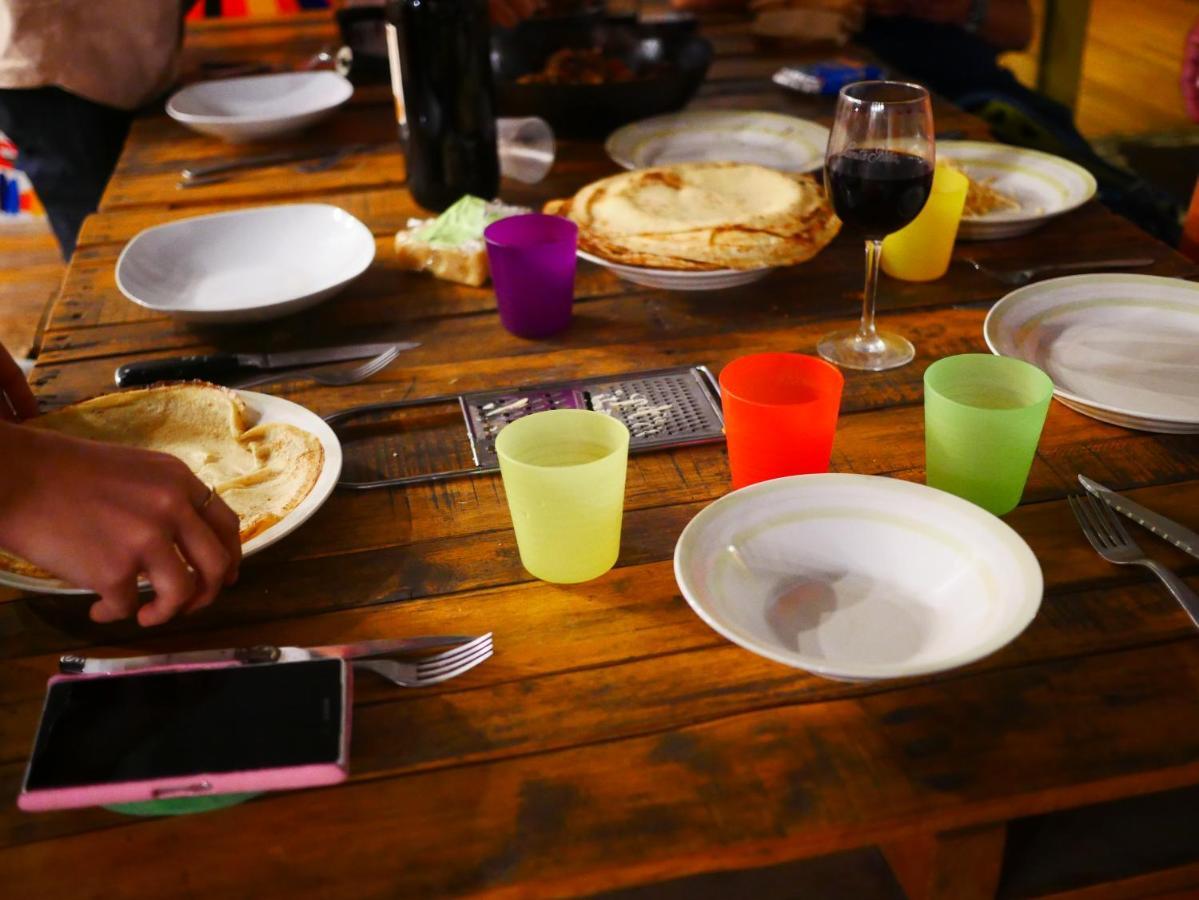 Hostal Vitalia سانتياغو المظهر الخارجي الصورة