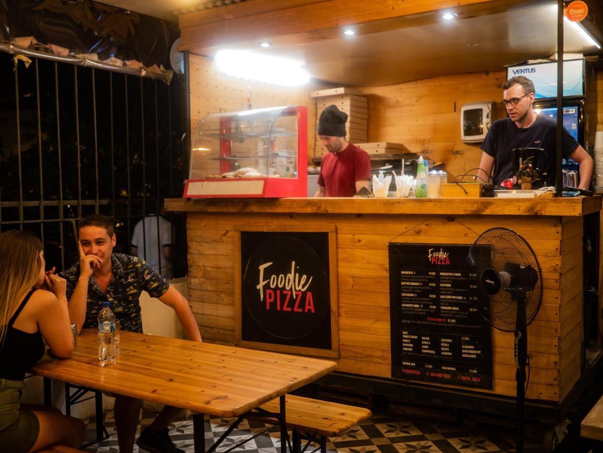 Hostal Vitalia سانتياغو المظهر الخارجي الصورة